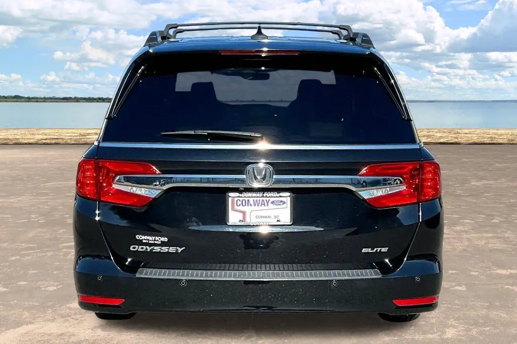 2019 Honda Odyssey - $21,989