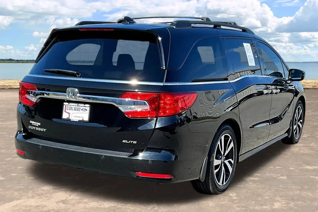 2019 Honda Odyssey - $21,989