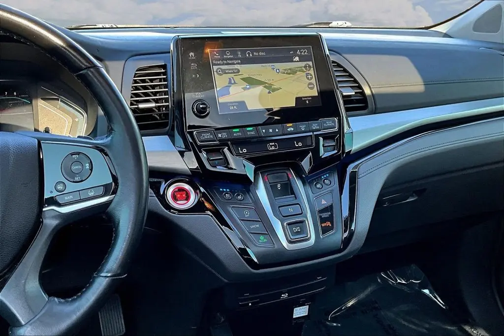 2019 Honda Odyssey - $21,989