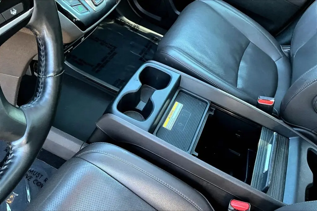 2019 Honda Odyssey - $21,989
