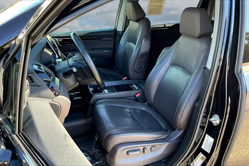 2019 Honda Odyssey - $21,989