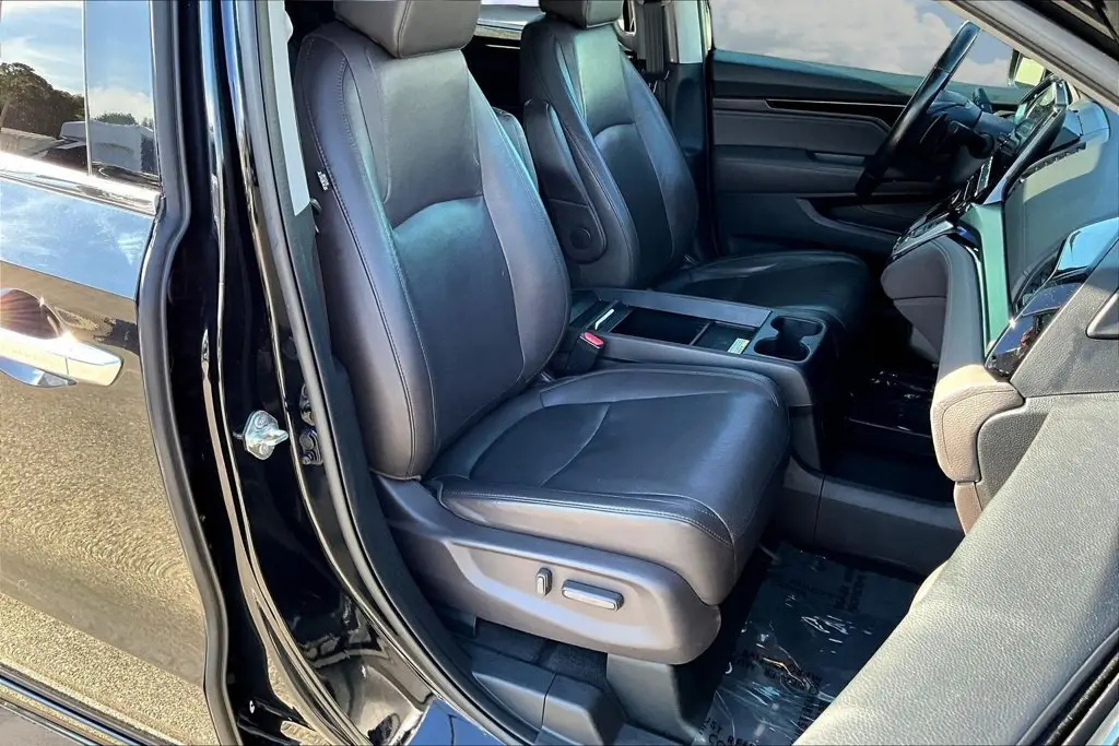 2019 Honda Odyssey - $21,989