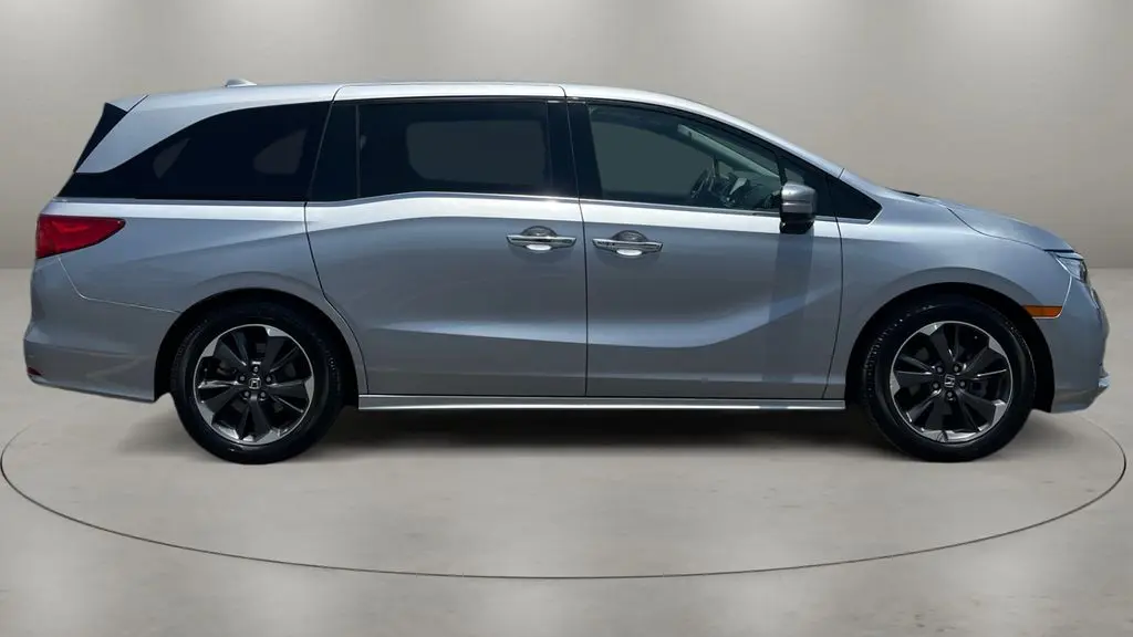 2022 Honda Odyssey Elite