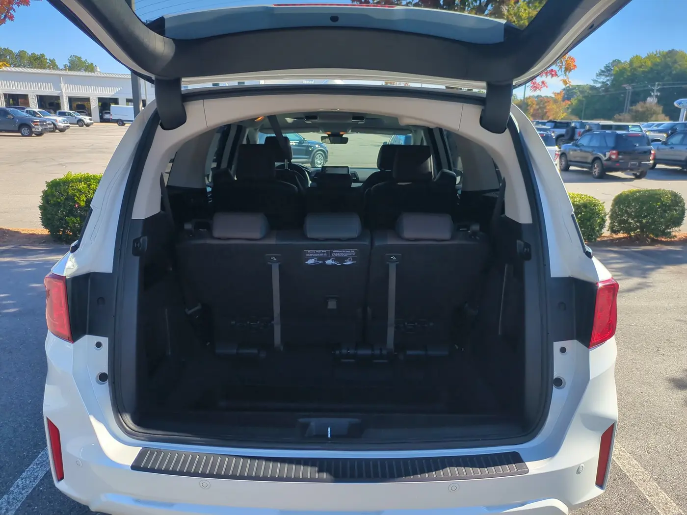2025 Honda Odyssey - $43,995