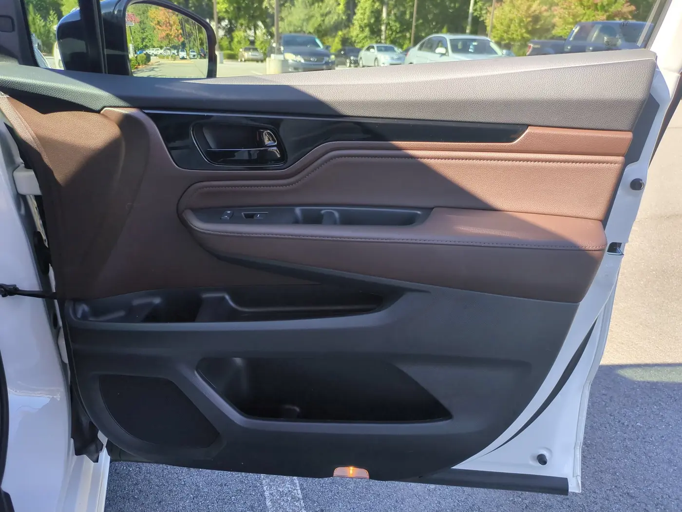 2025 Honda Odyssey - $43,995