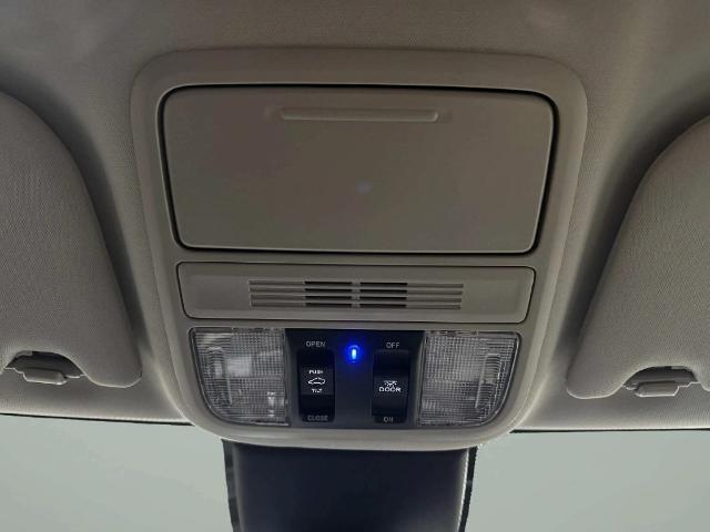 2025 Honda Odyssey - $44,995