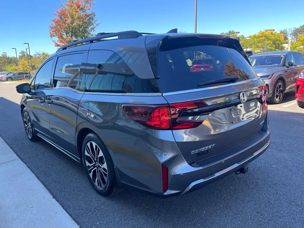 2026 Honda Odyssey - $46,501