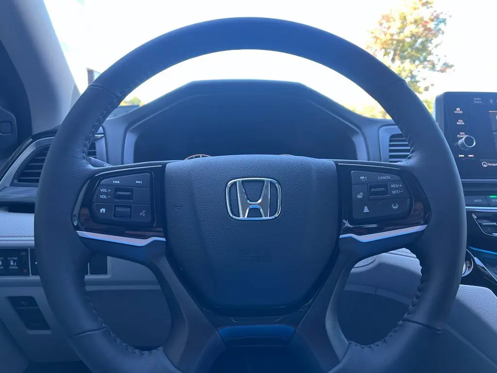 2026 Honda Odyssey - $46,501