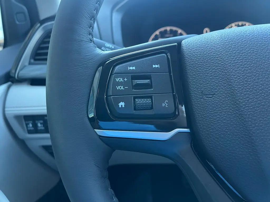 2026 Honda Odyssey - $46,501