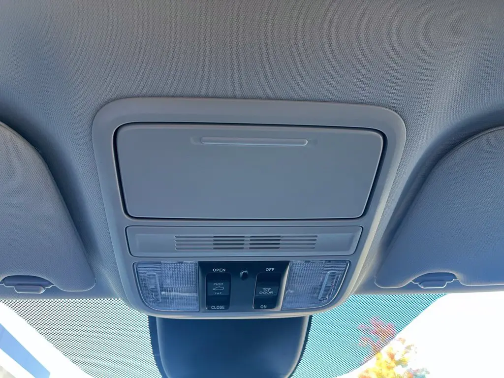 2026 Honda Odyssey - $46,501