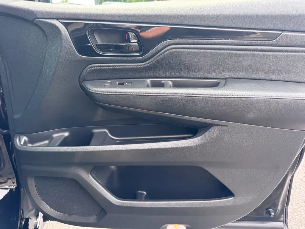 2023 Honda Odyssey - $38,286