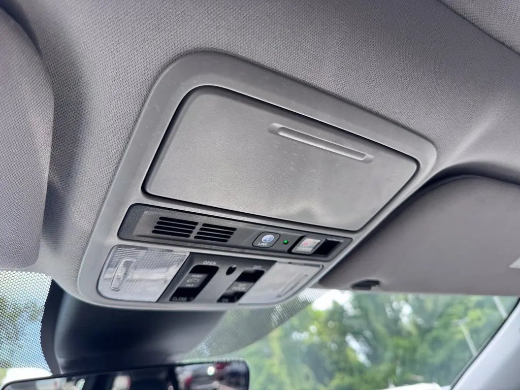 2023 Honda Odyssey - $38,286