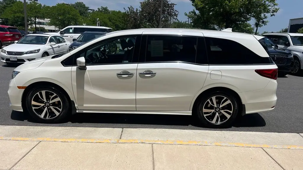 2019 Honda Odyssey Elite
