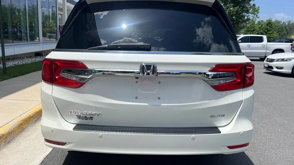 2019 Honda Odyssey Elite