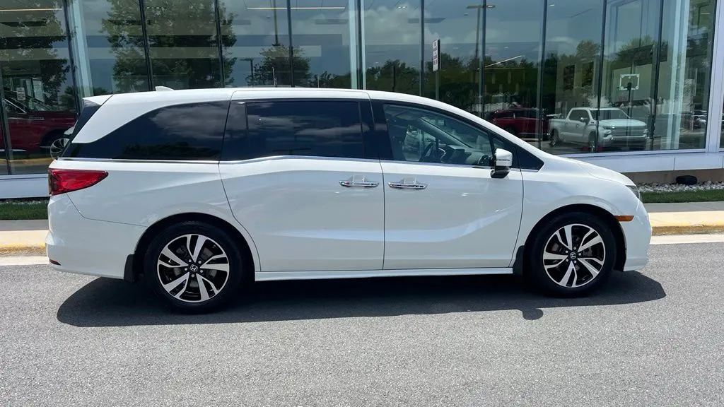 2019 Honda Odyssey Elite