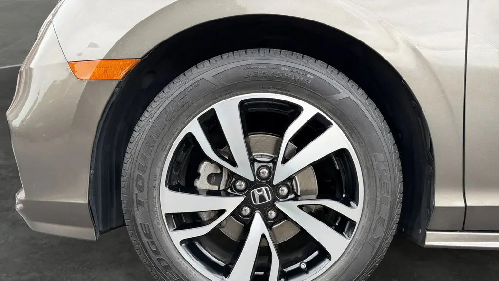 2018 Honda Odyssey Elite