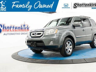 Photo of a 2010 Honda Pilot Touring 4DR SUV W/NAVI for sale