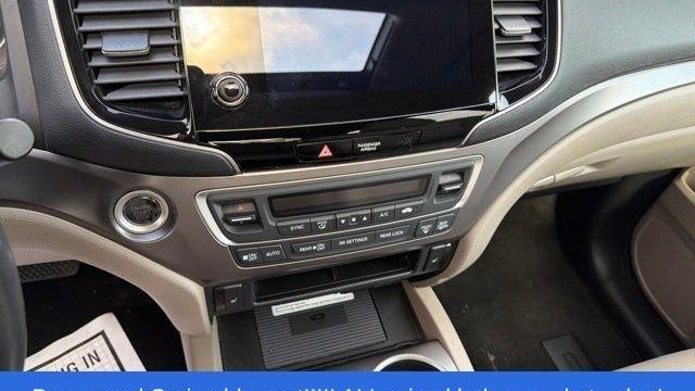 2022 Honda Pilot SE
