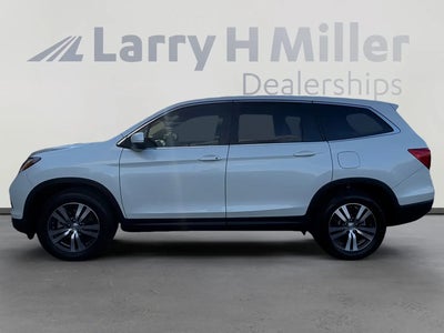 Photo of a 2017 Honda Pilot EX 4DR SUV for sale