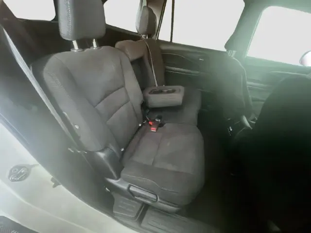 2018 Honda Pilot - $17,900