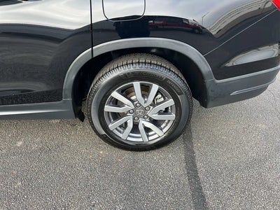 Photo of a 2019 Honda Pilot EX-L 4DR SUV for sale
