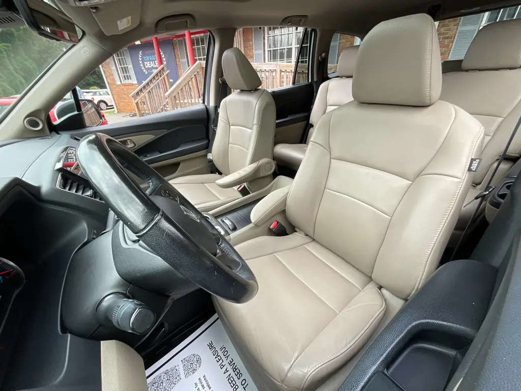 2020 Honda Pilot - $18,985