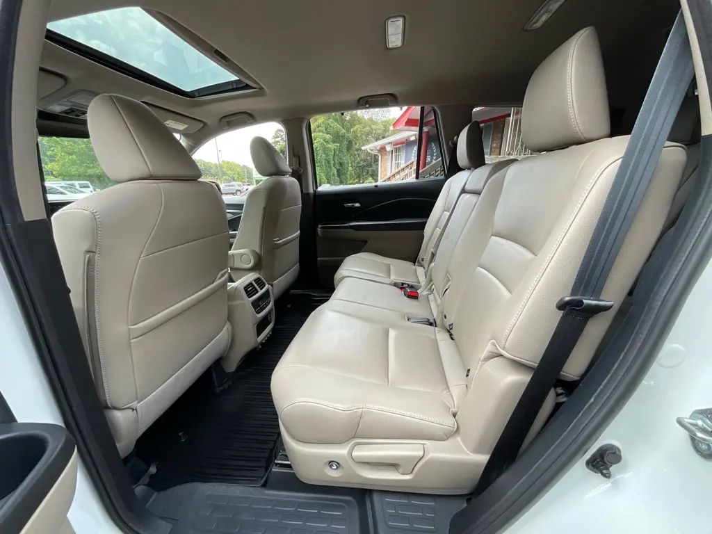 2020 Honda Pilot - $18,985