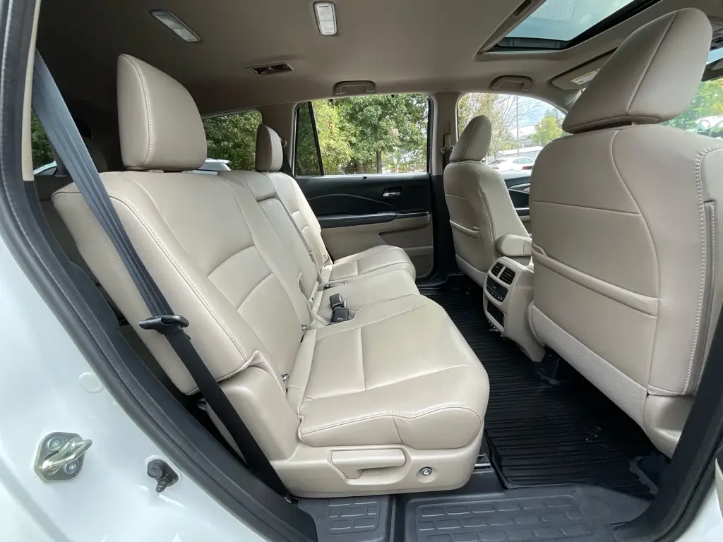 2020 Honda Pilot - $18,985