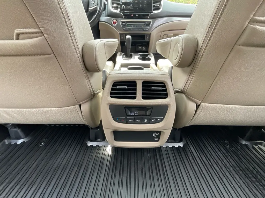 2020 Honda Pilot - $18,985