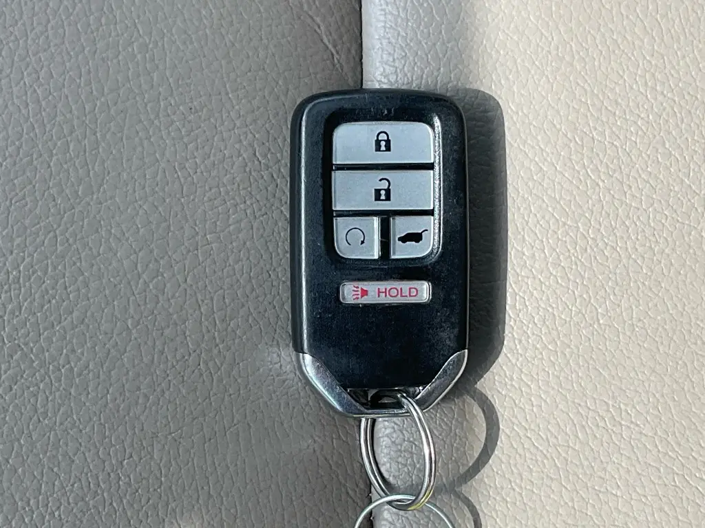 2020 Honda Pilot - $18,985