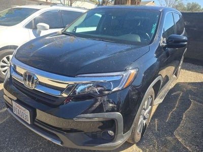 Photo of a 2019 Honda Pilot EX-L 4DR SUV for sale