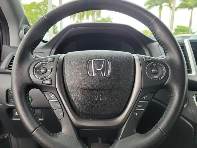 2017 Honda Pilot - $19,990