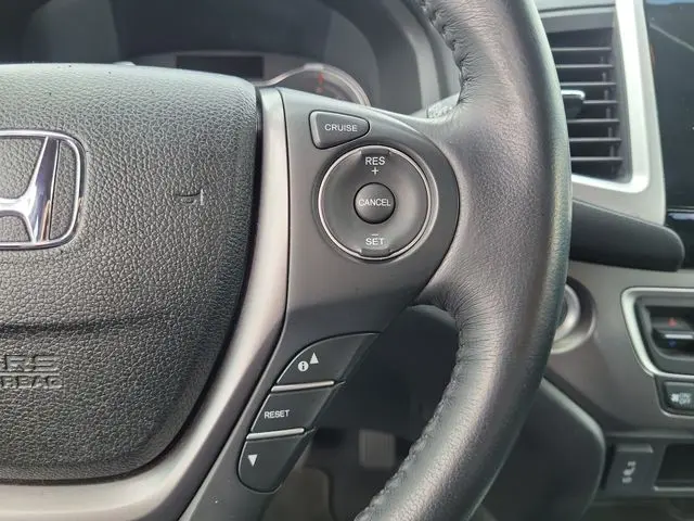 2017 Honda Pilot - $19,990