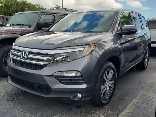 2017 Honda Pilot - $19,990