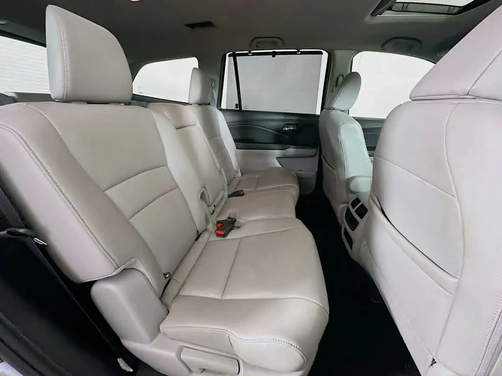 2020 Honda Pilot - $21,904