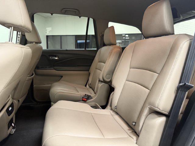 2022 Honda Pilot - $25,950