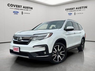 2021 Honda Pilot Touring 4DR SUV W/REAR Captain's Chairs