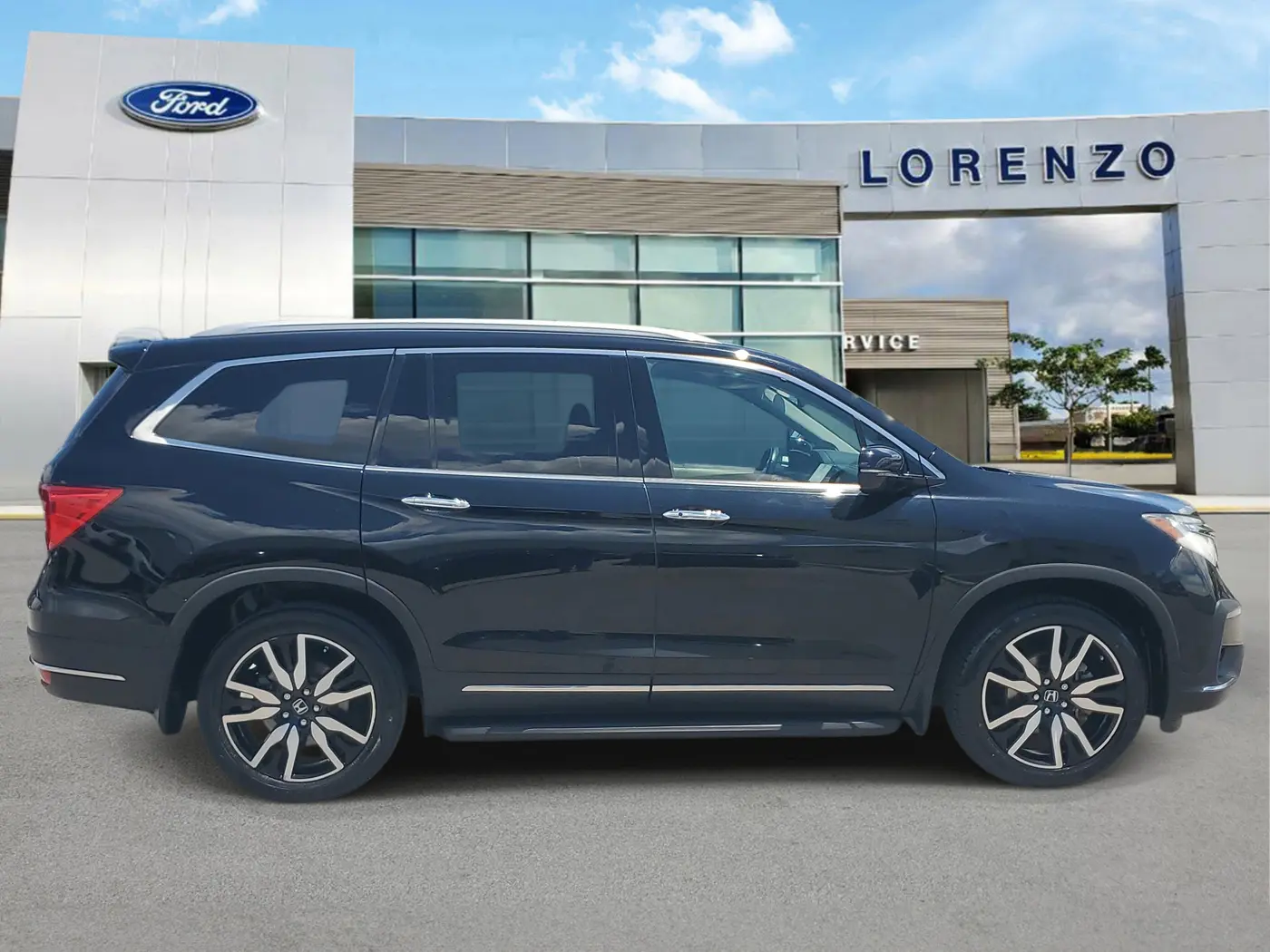 2022 Honda Pilot - $24,990
