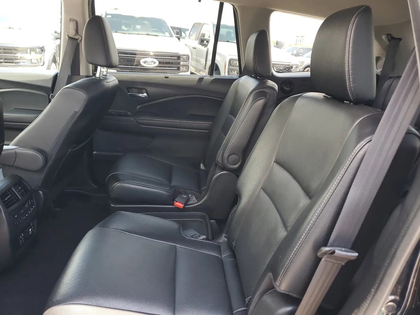 2022 Honda Pilot - $24,990