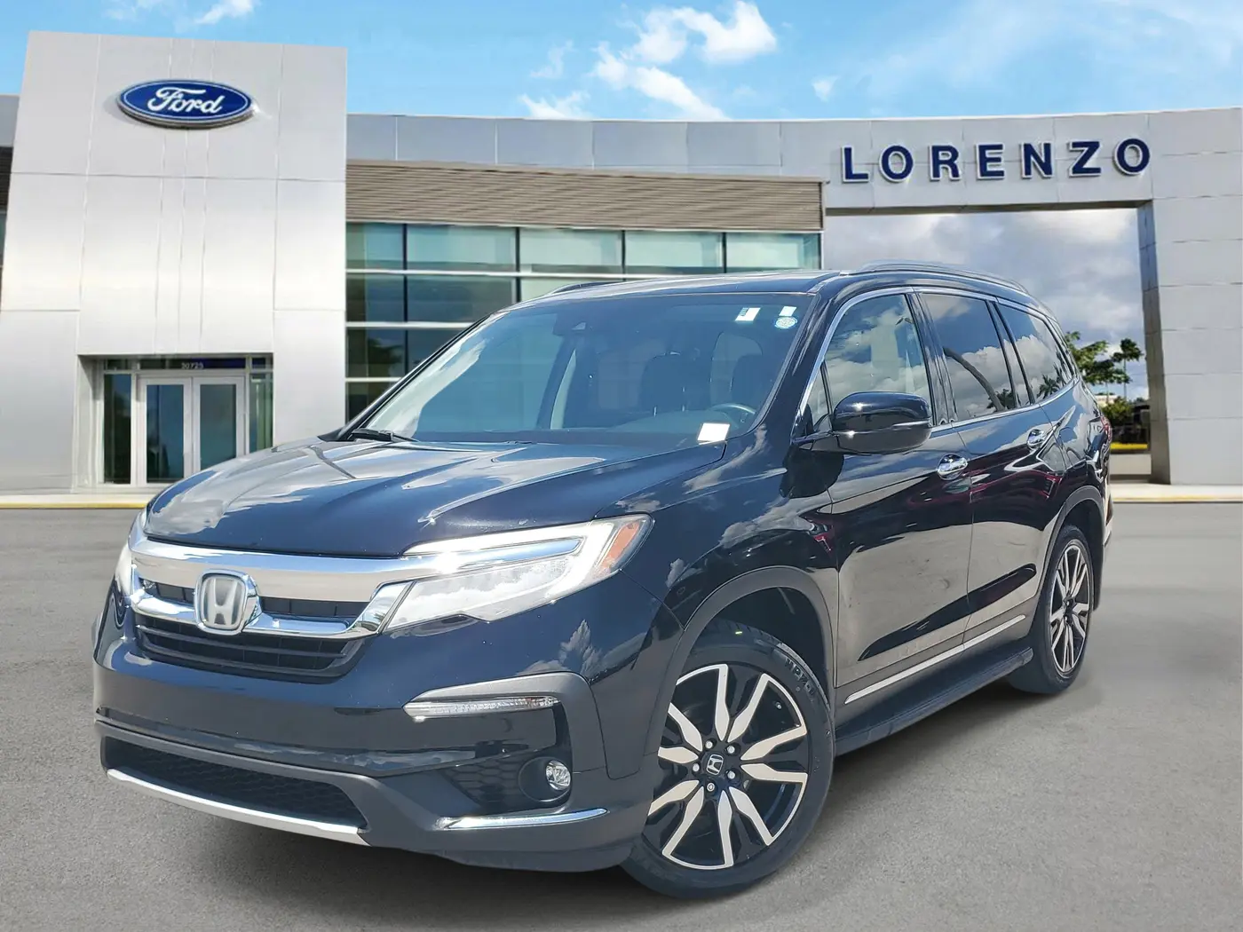 2022 Honda Pilot - $24,990