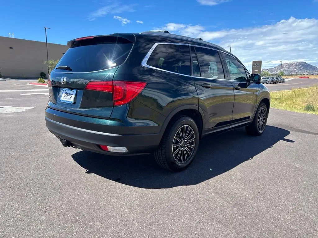 2017 Honda Pilot - $19,205