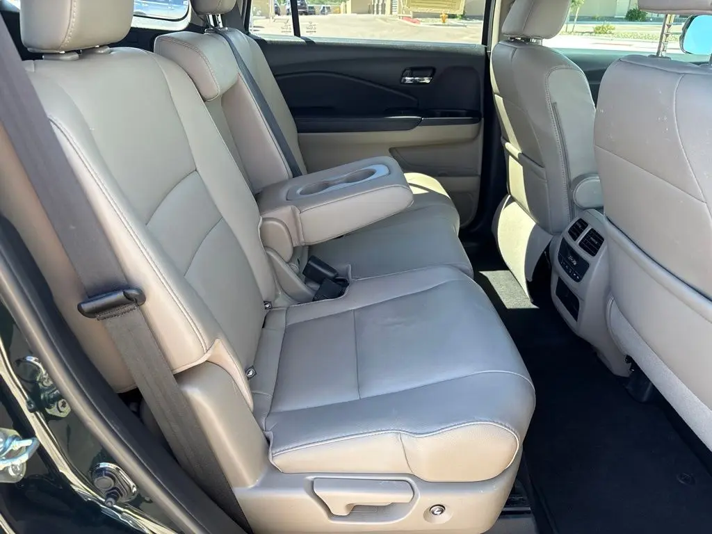 2017 Honda Pilot - $19,205