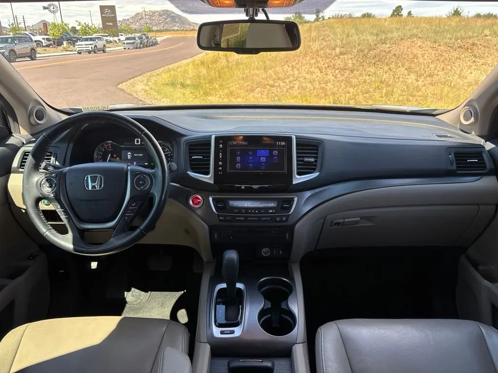 2017 Honda Pilot - $19,205