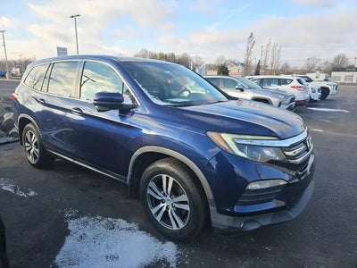 Photo of a 2017 Honda Pilot EX-L 4DR SUV W/NAVI for sale
