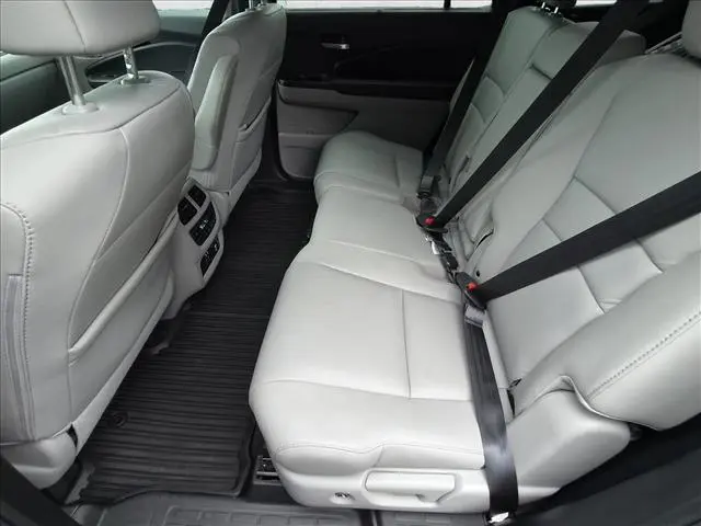 2021 Honda Pilot - $32,327