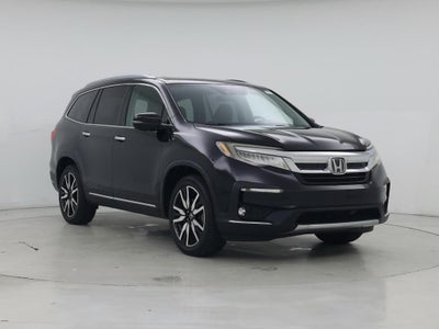 Photo of a 2019 Honda Pilot Touring 4DR SUV for sale