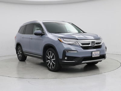 Photo of a 2022 Honda Pilot Touring 4DR SUV for sale