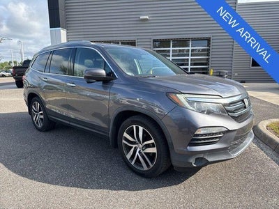Photo of a 2016 Honda Pilot Touring 4DR SUV for sale