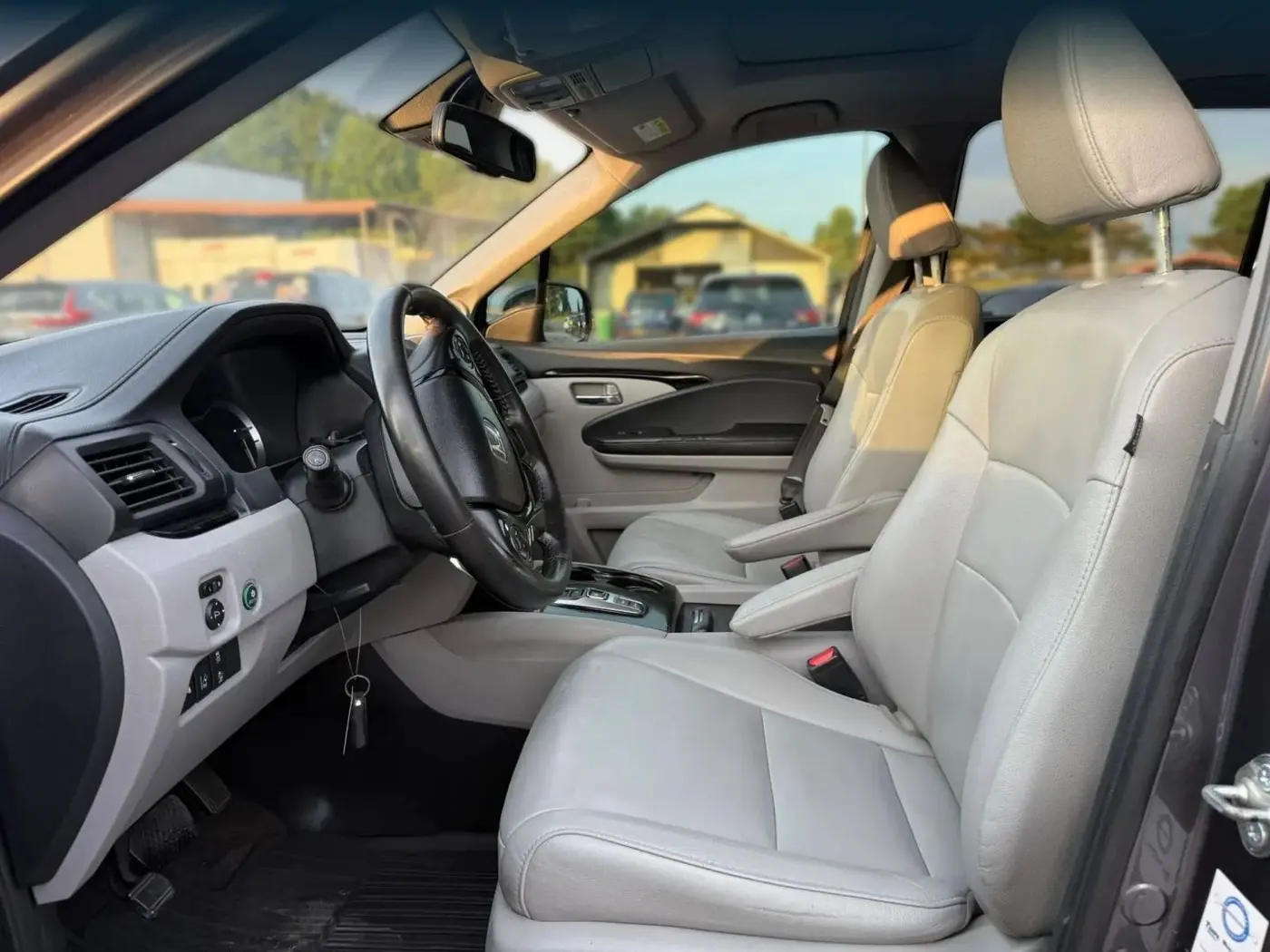 2017 Honda Pilot - $8,351