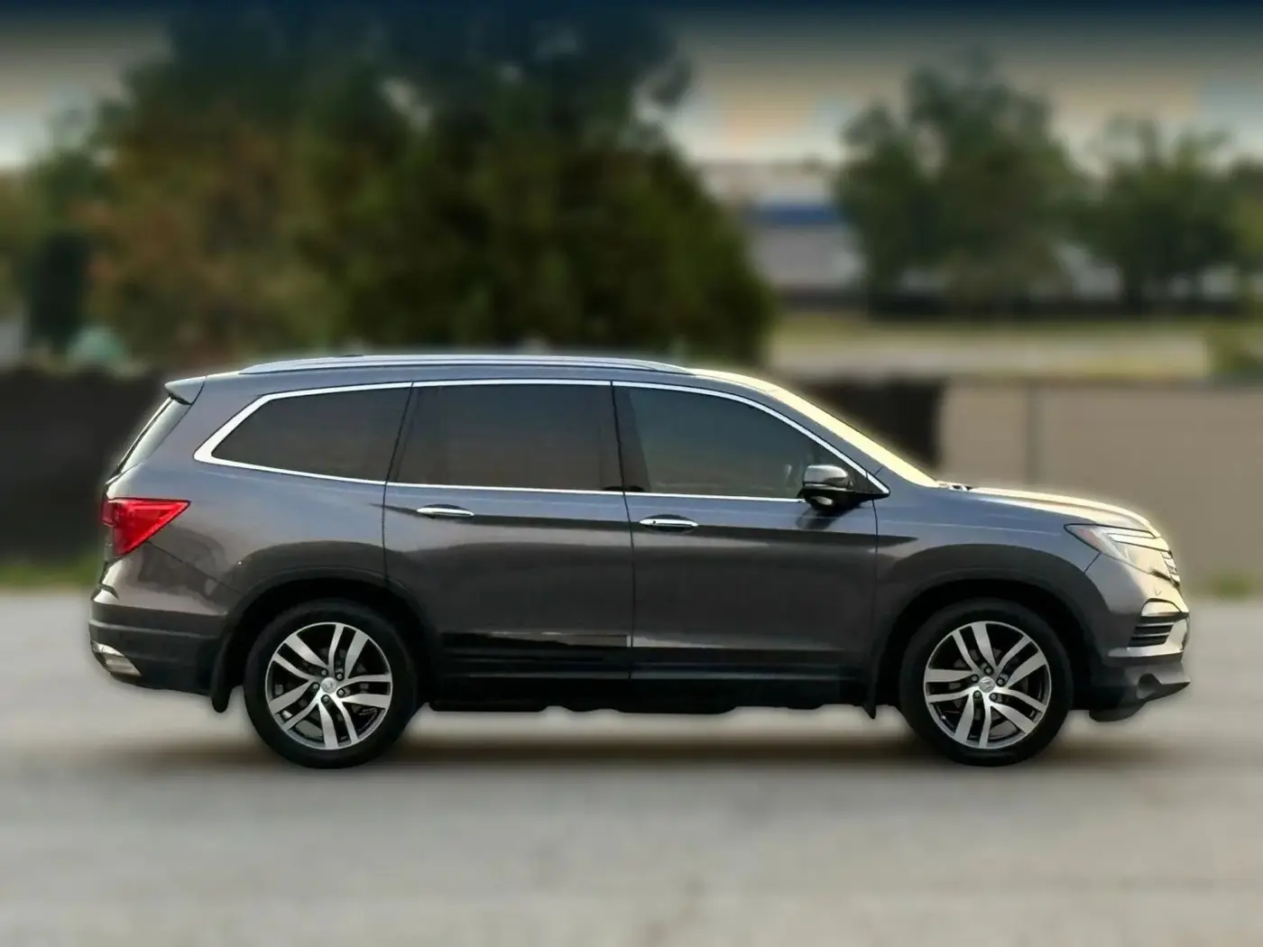 2017 Honda Pilot - $8,351